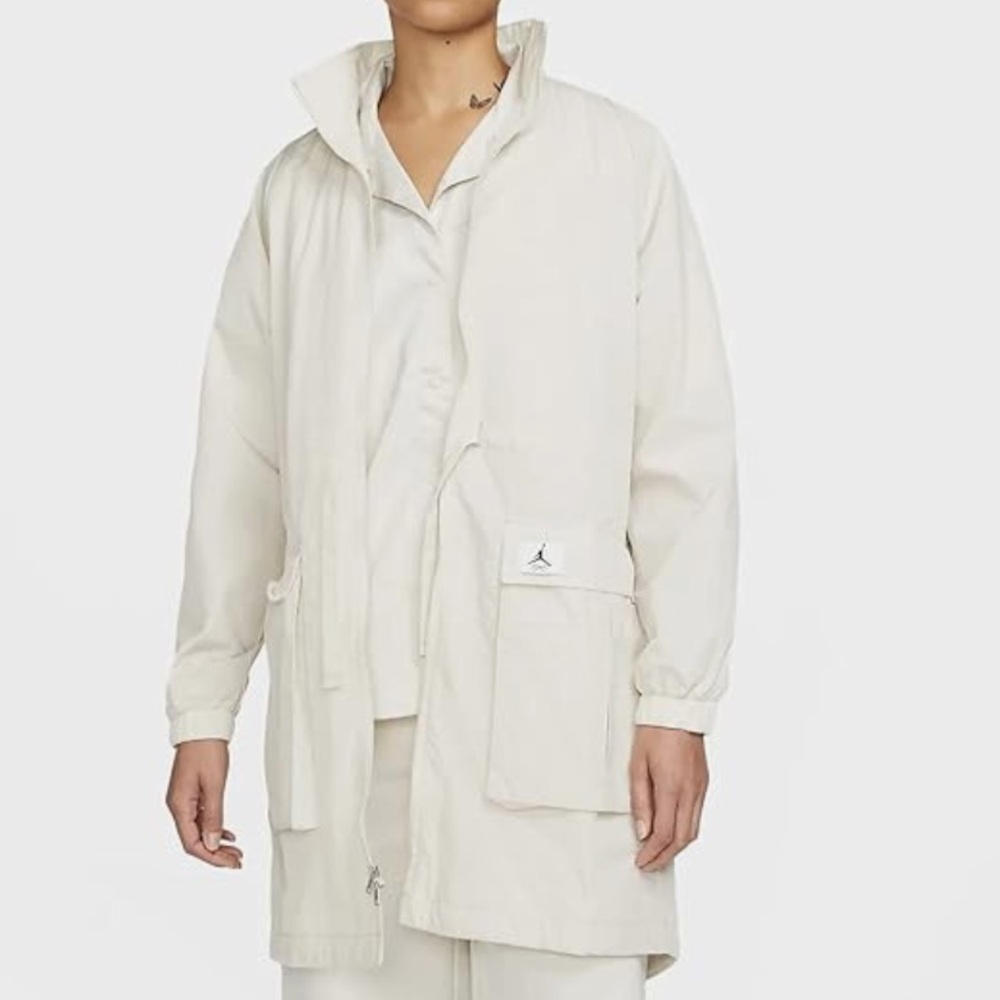 Jordan Lightweight Women's Oversized Jacket